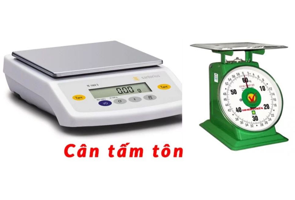 Cân tôn để nhận biết tôn Hòa Phát thật giả